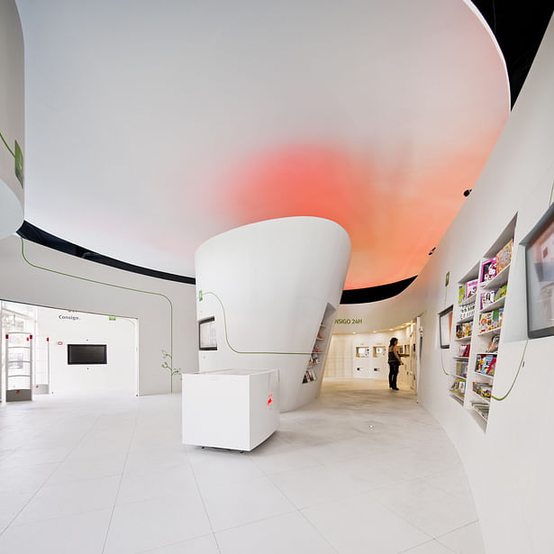 CTT – Flagship Store / 24h Post Office