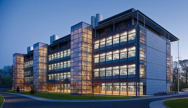 Frick Chemistry Laboratory, Princeton University, USA - Hopkins Architects (Photo: Morley van Sternberg)