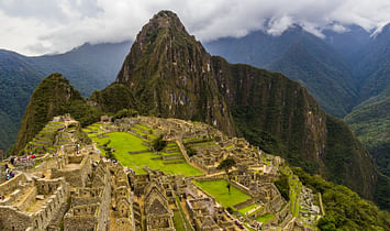 Archaeologists protest new international airport near Machu Picchu