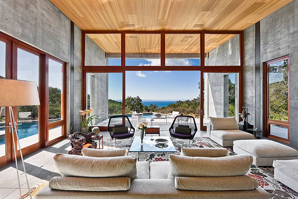 The main volume is extended from the kitchen and features awe-inspiring views of the California coast.