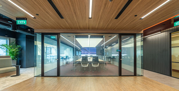 The boardroom is fitted with Magic Glass, which flexibly allows for different levels of privacy during meetings, depending on the sensitivity of the information being discussed.