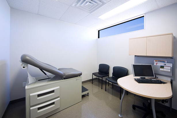 Typical exam room. Image: Patrick Coulie
