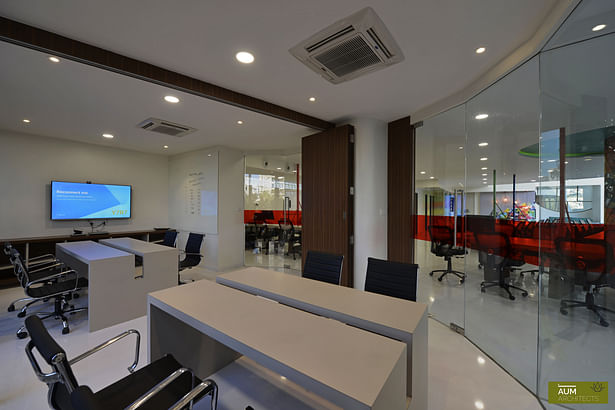 multi-purpose meeting rooms that can be converted into one conference room 