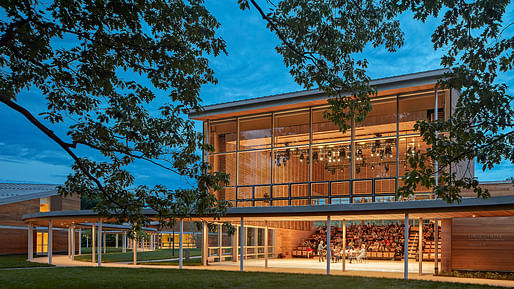 Tanglewood Linde Center for Music and Learning by William Rawn Associates, Architects, Inc. © Robert Benson Photography