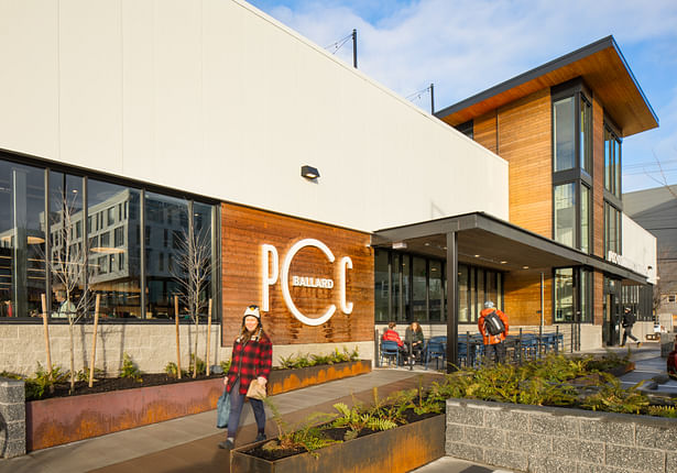 PCC in Ballard, Seattle. Photography by Lara Swimmer. 