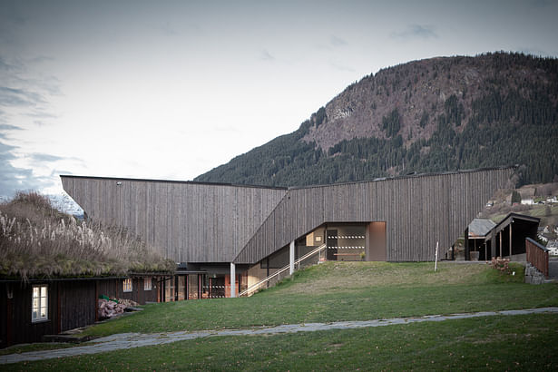 The main building stepping down with the terrain to conectect the existing infrastructure. Photo: Sam Hughes.