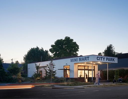 Mini Mart City Park by GO’C