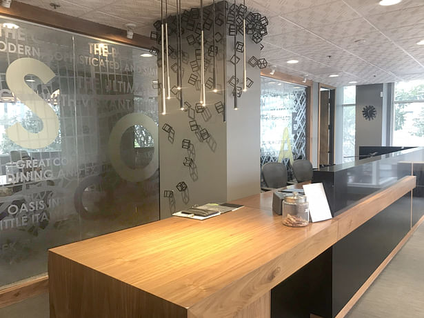 LEASING OFFICE RECEPTION