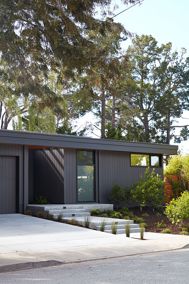 Glass Wall House by Klopf Architecture