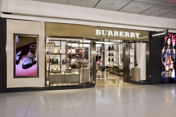 Burberry JFK Terminal One