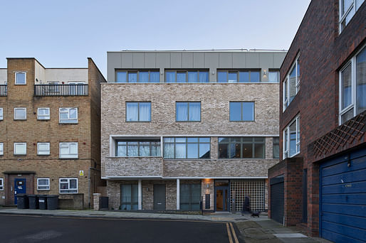 Centurion Close, social housing project by Islington Architects. Image © Martina Ferrera. Image courtesy of The Architectural Review.