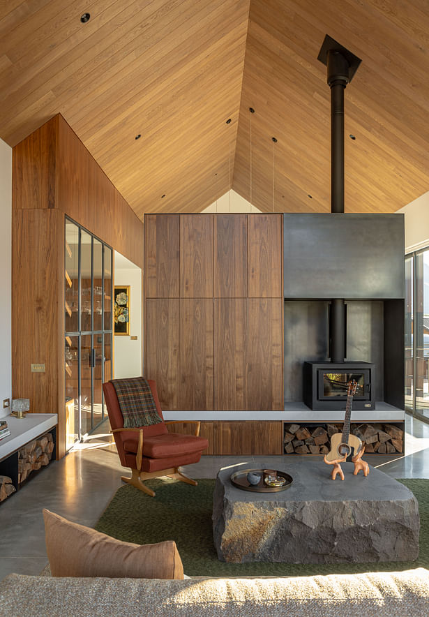 Ben Hudson Architects - Gallery House - timber and steel wood fire and media joinery