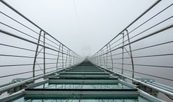 Dozens of Chinese glass bridges closed amid safety concerns