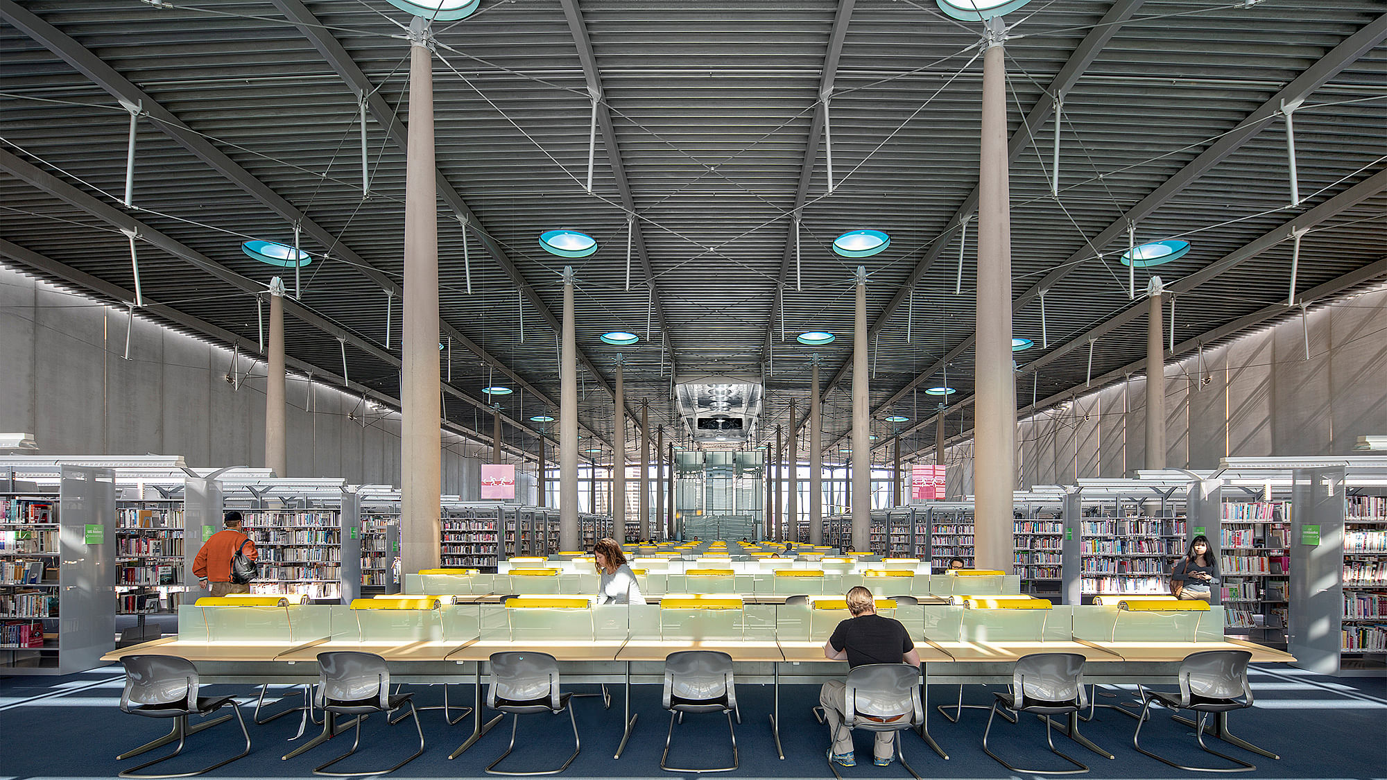 Burton Barr Phoenix Central Library wins AIA Twenty five Year