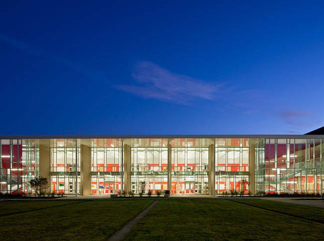 Merit Award - Eastbrook Middle School, Dalton, GA by Perkins+Will. Photo courtesy of Jonathan Hillyer