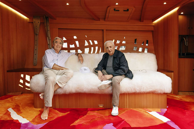 Gehry with ship architect Germán Frers. Photo by Todd Eberle, via townandcountrymag.com