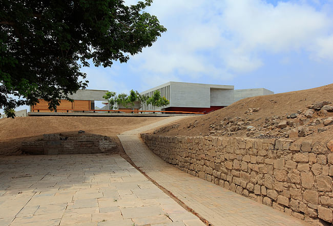 2014/2015 MCHAP Finalist: Pachacamac Museum by Llosa Cortegana, Lima, Peru. Photo: Juan Solan.