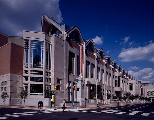 The Pennsylvania Convention Center. Photo courtesy of Carol M. Highsmith Archive, Library of Congress, Prints and Photographs Division.