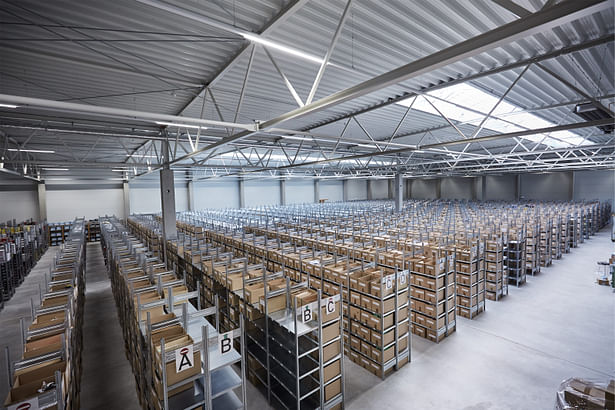 Logistical warehouse 