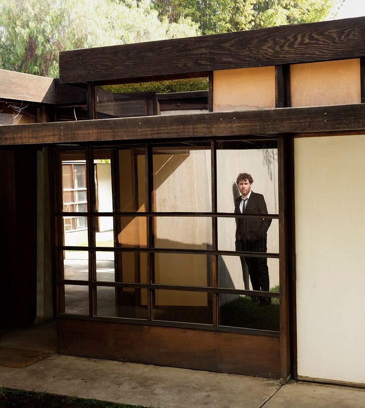 Gabriel Kahane at the Schindler House. Photo credit: Josh Goleman.