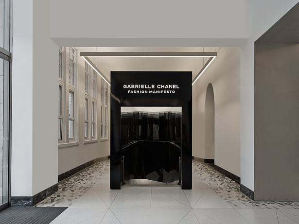 Gabrielle Chanel. Fashion Manifesto Lighting design by Studio ZNA Images by Thomas Adank
