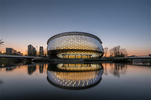 Hybrid Stadium in Hangzhou, China by Archi-Tectonics. Image: © Archi-Tectonics