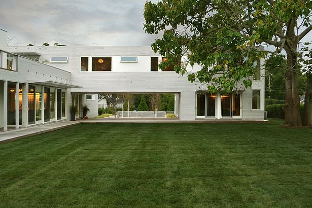 Spanning Second Story Creates Portal to the Backyard