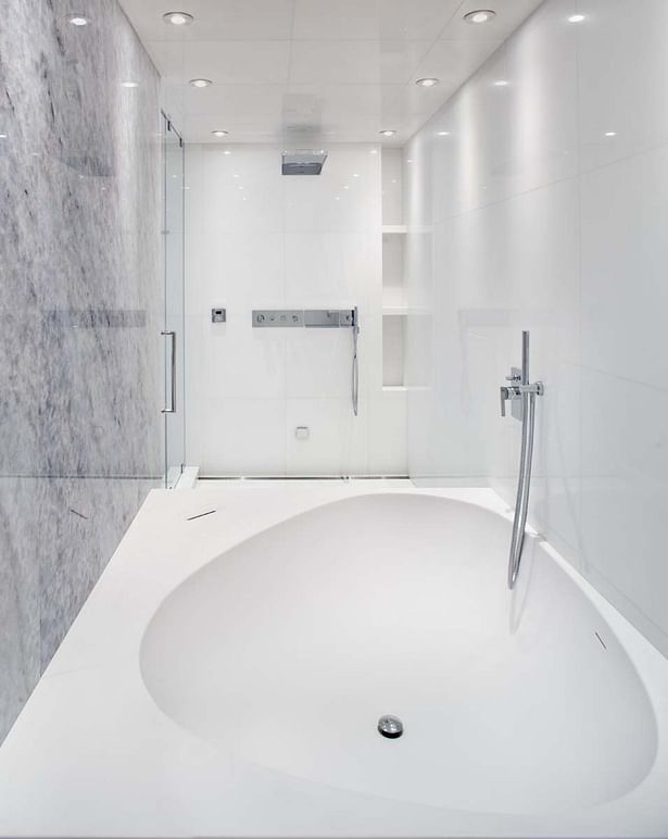 Tub by Boffi Photo by Richard Cadan