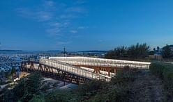 LMN Architects completes the Grand Avenue Park Bridge in Washington