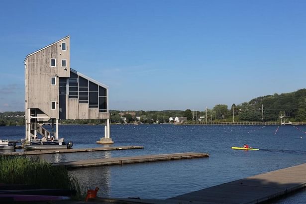 Banook Finish Line Tower before renovation