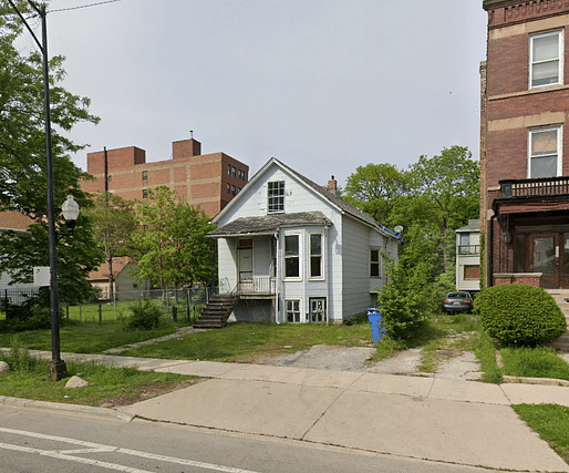 Kanye West's original childhood home in Chicago. Photo: @ChiBuildings/<a href="https://twitter.com/ChiBuildings/status/1248627446401794054">Twitter</a>