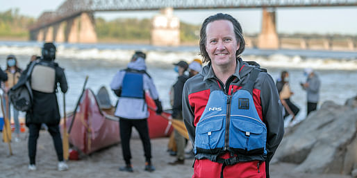 Derek Hoeferlin, chair of Landscape Architecture & Urban Design in the Sam Fox School of Design & Visual Arts, leads students on a canoe trip along the Mississippi River, near the Chain of Rocks Bridge north of downtown St. Louis. The outing was part of Hoeferlin’s fall 2020 studio “Field Work...