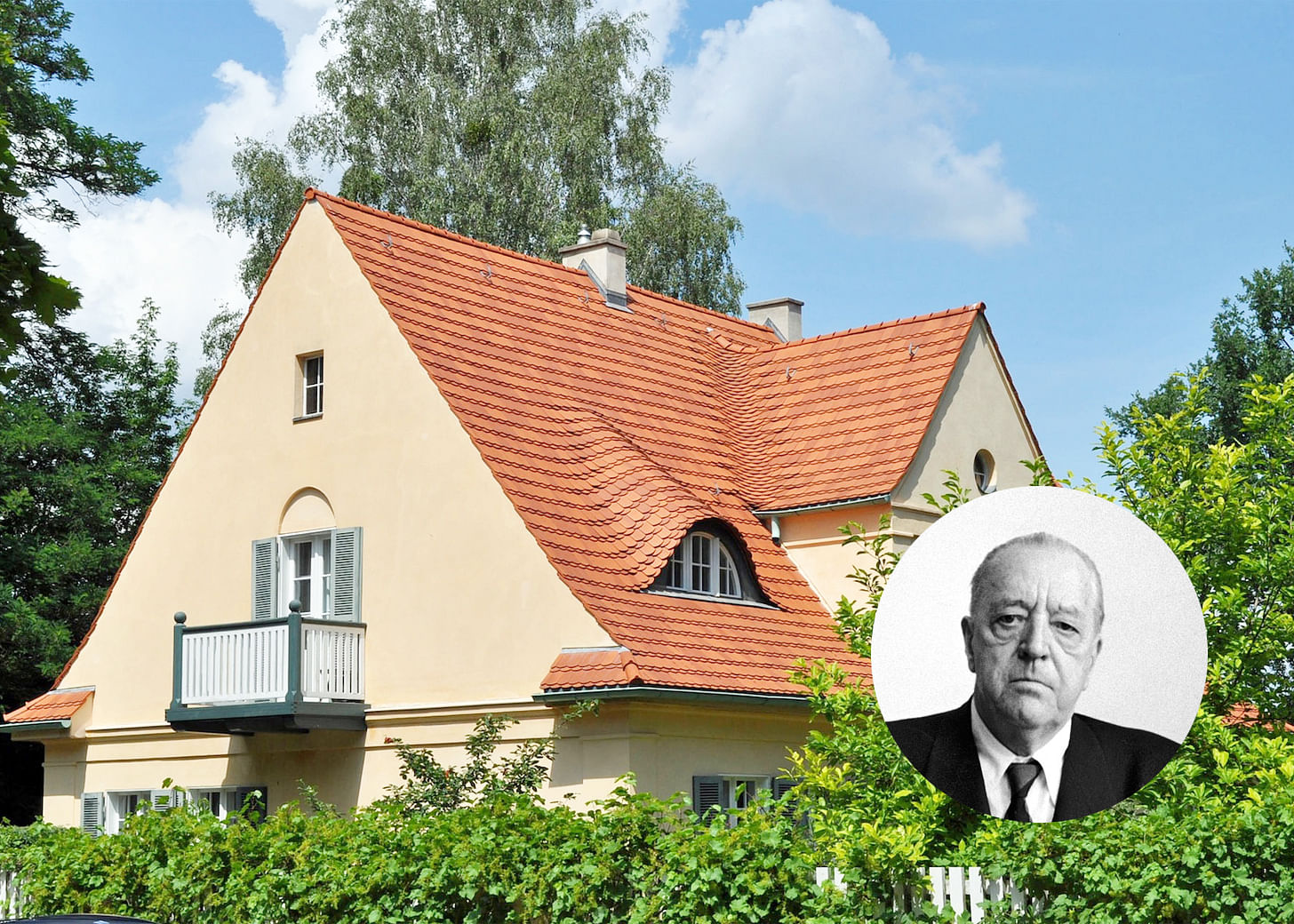 From the Ground Up: Ludwig Mies van der Rohe | Features