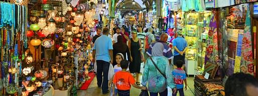 The Grand Bazaar in Istanbul is one of the largest covered markets in the world, and one of the most popular tourist attractions in the Turkish metropolis. (Caption: Der Spiegel; Photo: Hasnain Kazim)