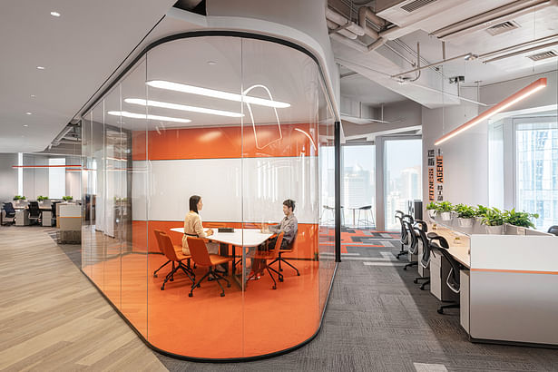 Vanke_Modern office building interior design by Space Matrix