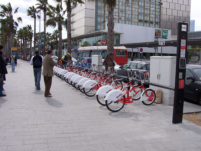A 'bicing' station in Barcelona. Credit: Wikipedia