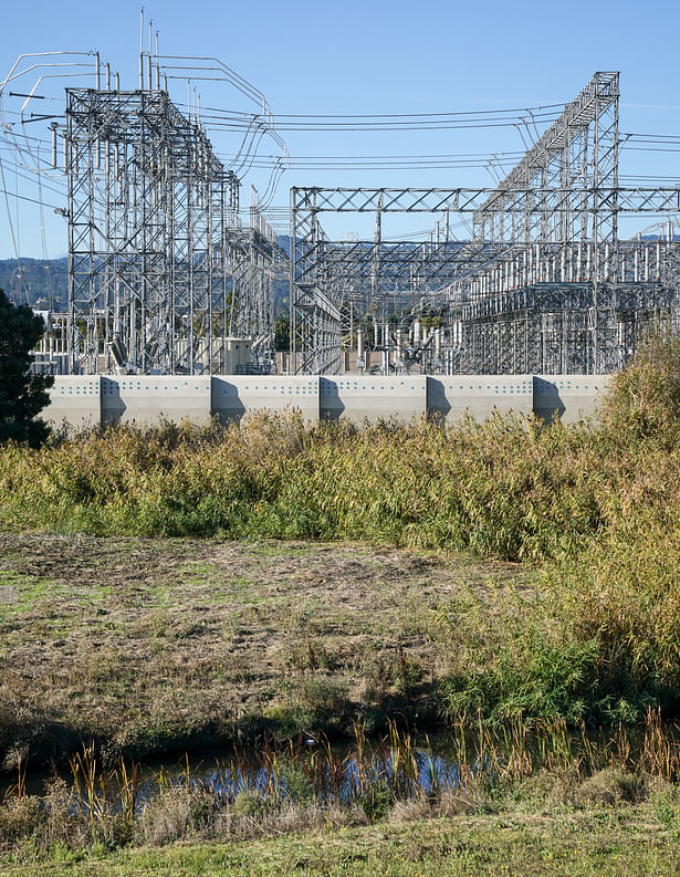 San Mateo Substation Enclosure (Photo: Tom Fitzgerald) 