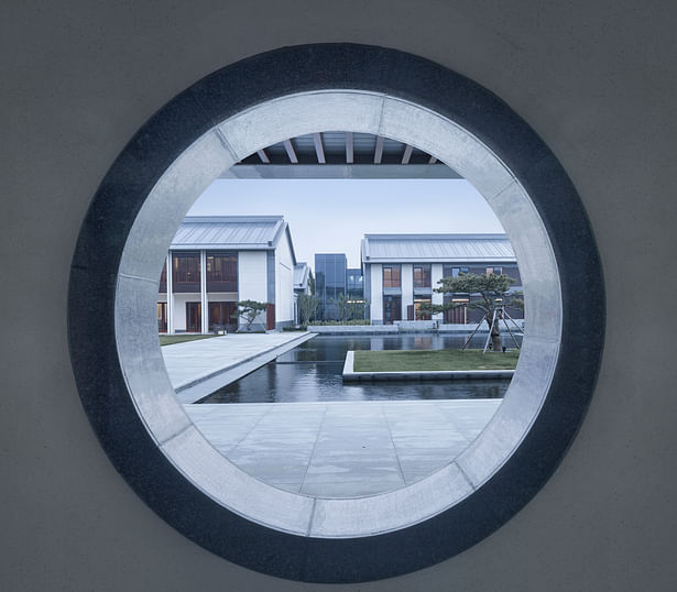 Courtyard Window View ©YAO Li