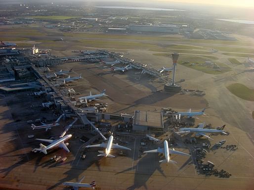 Heathrow Airport is Europe's busiest airport. It's badly in need of an expansion. Image via wikimedia.org