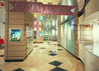 Omni Hotel Shopping Arcade & Lobby.