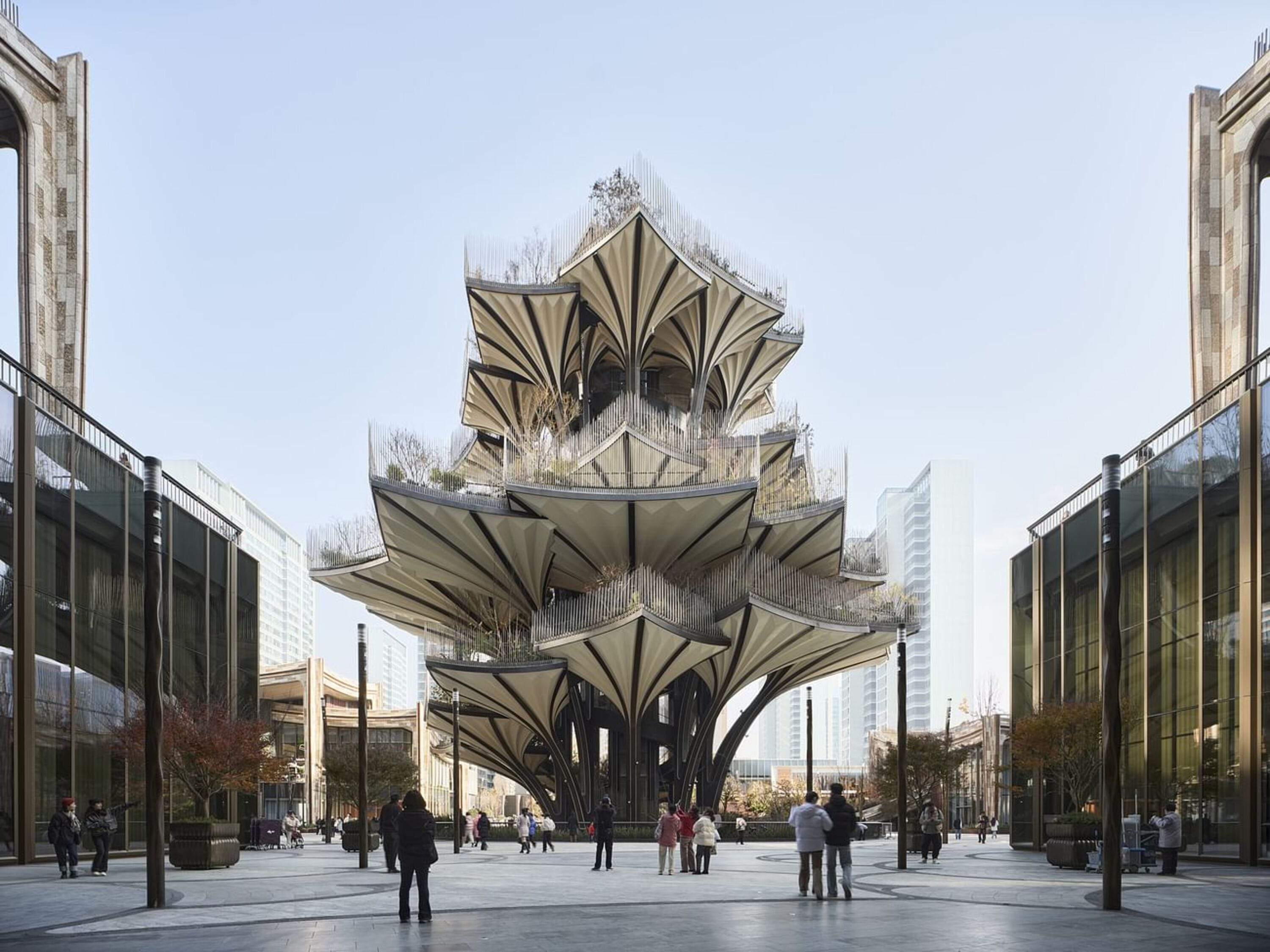 Thomas Heatherwick relates cheaper buildings to bad food in new interview