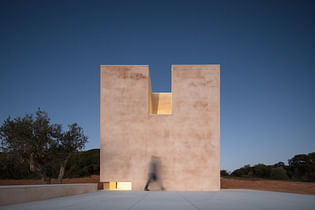 Álvaro Siza Vieira completes off-grid, minimalist chapel in Portugal