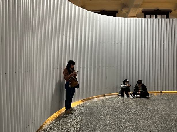 Train Station Lobby Curved Wall Design