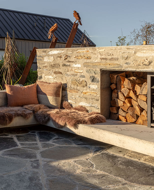 Ben Hudson Architects - Gallery House - outdoor wood fire