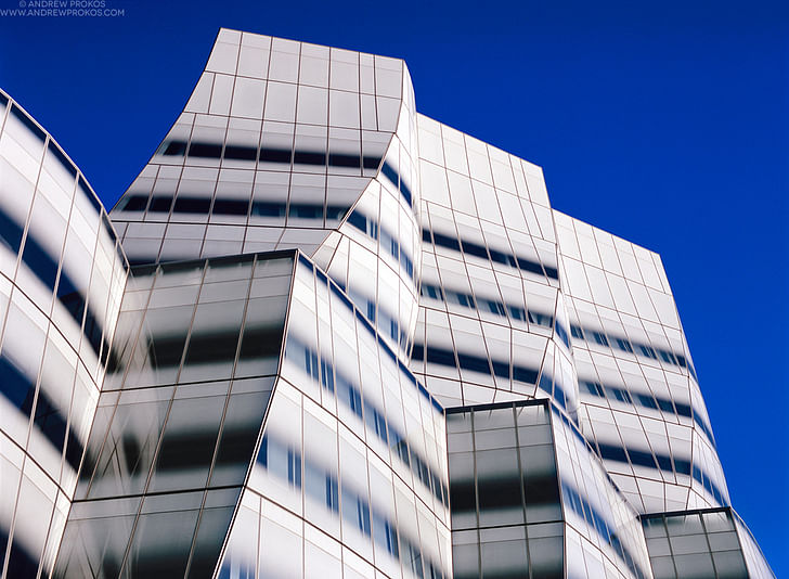 IAC Building, NYC. Architect: Gehry Partners LLP © Andrew Prokos