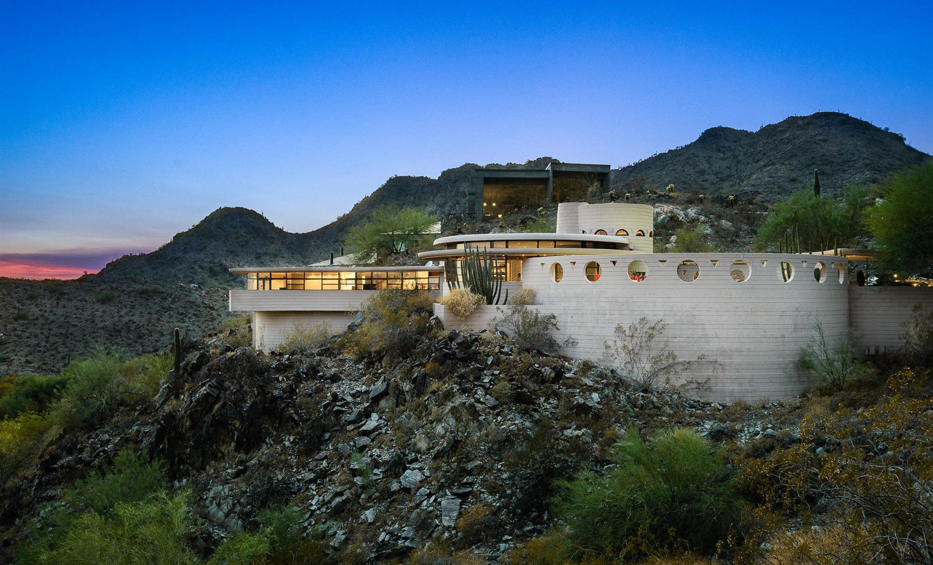 Frank Lloyd Wright's final home design listed for $8.8 million