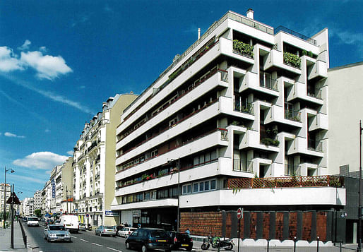 “Deep Skins: Roger Anger’s Façade Operations” by Priyanka Shah​. Rue Cardinet, Paris, France. Photo Credit: Aurovici Sercomanens