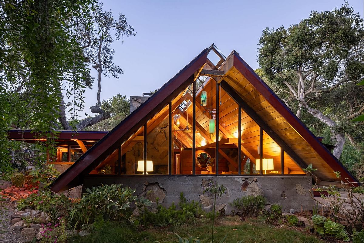 Frank Lloyd Wright apprentice's midcentury Banyan House lists for $2.8M in California