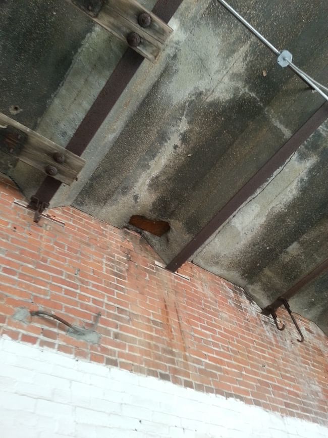 floorplate construction in a load bearing masonry structure built in 1894. via JulieR