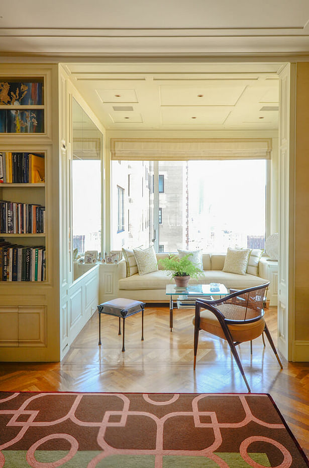 Sitting room off the living room.